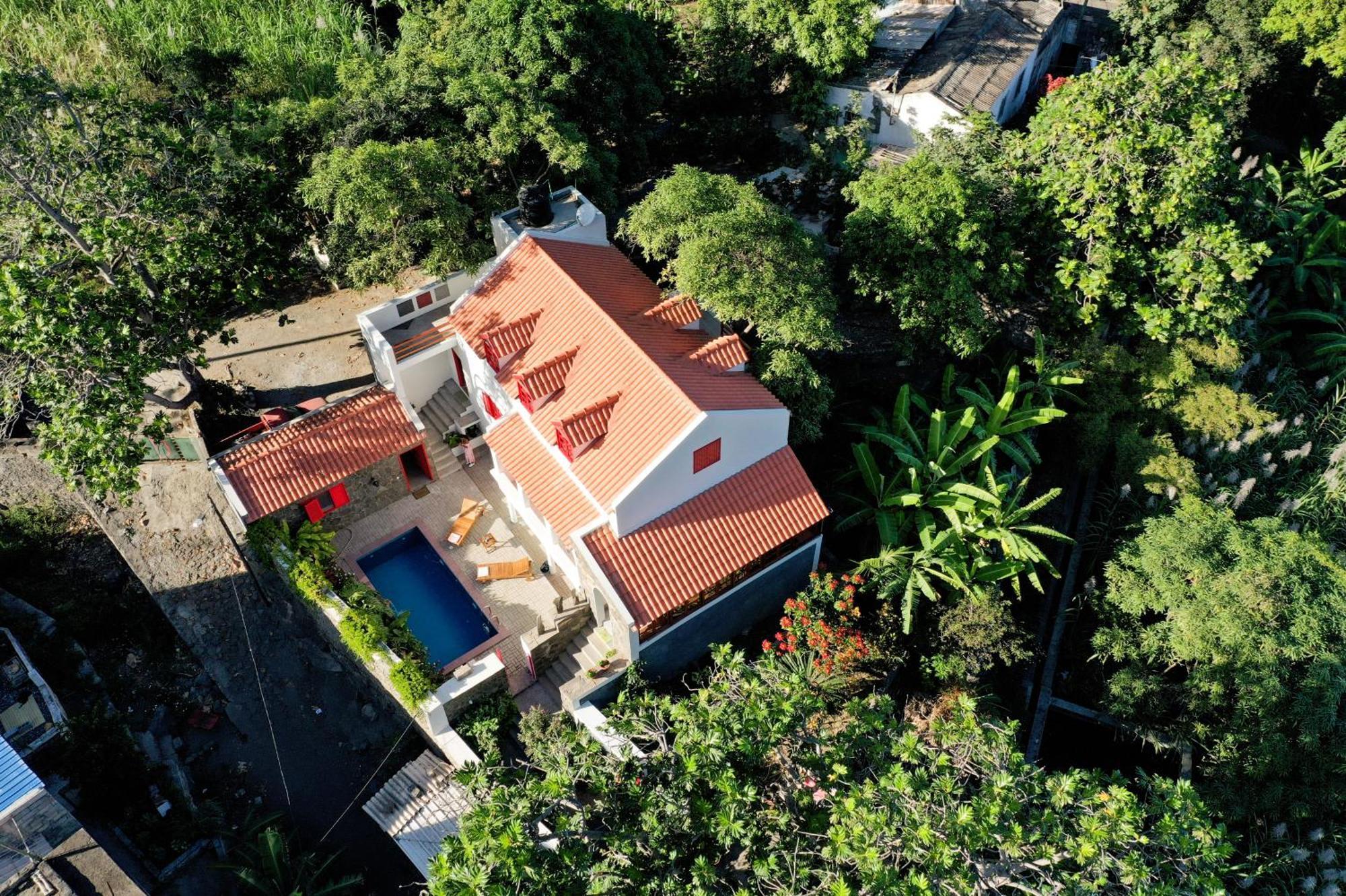 Kasa Wahnon Villa Pombas Екстериор снимка